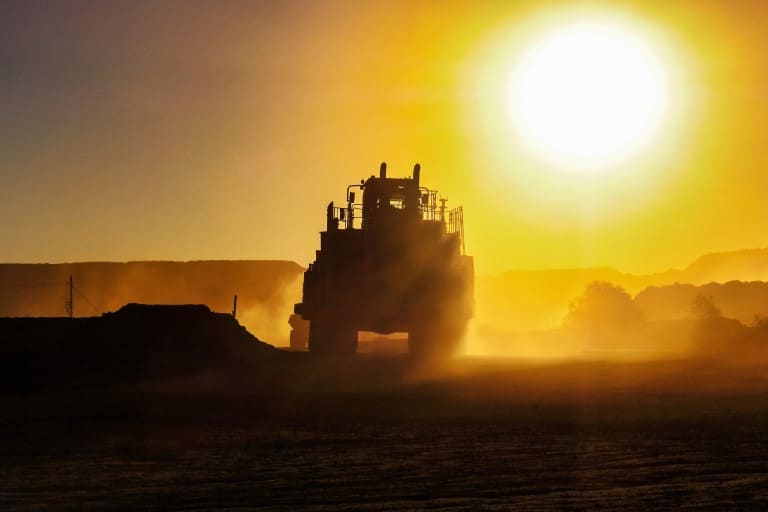 重機の寿命を決める4つのポイント|耐用年数から実際の使用期限まで